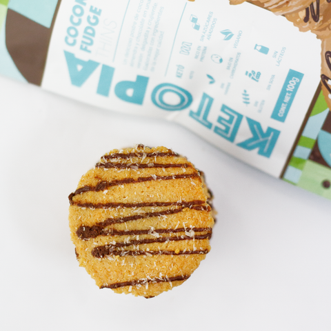 Galletas Keto Almond Thins Coconut Fudge 115g